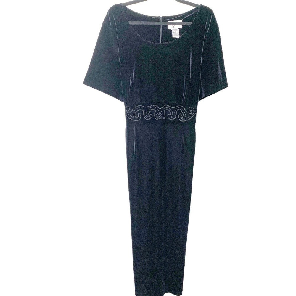 Vtg ALIX TAYLOR Woman Black Velour MIDI Dress Plus SZ 20W Short Sleeve Embroifer